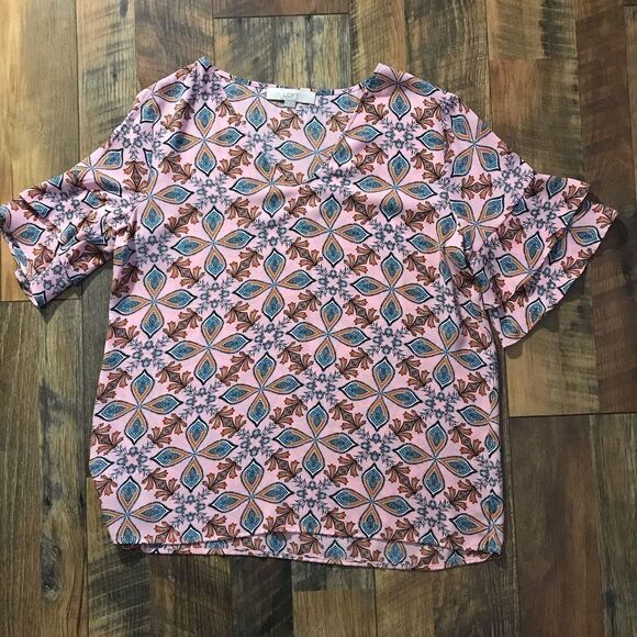 Loft size Medium Top short ruffle sleeve Blouse Pink floral casual career - Picture 6 of 7